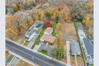 320 Roosevelt Avenue, Oakhurst, NJ 07755 - Photo 47