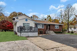 320 Roosevelt Ave, Oakhurst, NJ 07755 - Photo 7