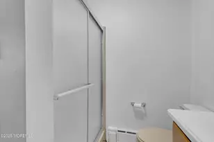 320 Roosevelt Ave, Oakhurst, NJ 07755 - Photo 23