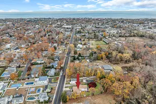 320 Roosevelt Ave, Oakhurst, NJ 07755 - Photo 45