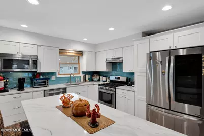 59 Top Sail Court, Bayville, NJ 08721 - Photo 5