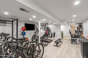 866 Red Oaks Dr, Long Branch, NJ 07740 - Photo 33