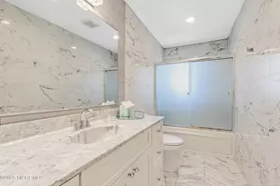 866 Red Oaks Dr, Long Branch, NJ 07740 - Photo 17