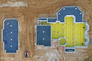 8 Derek Ct, Manalapan Township, NJ 07726 - Photo 15