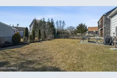 202 Yale Avenue, Point Pleasant Beach, NJ 08742 - Photo 17