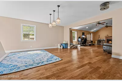 82 Larkin Place, Oakhurst, NJ 07755 - Photo 5