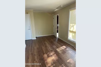 17 E Route 37 #Upper Level, Toms River Township, NJ 08753 - Photo 7