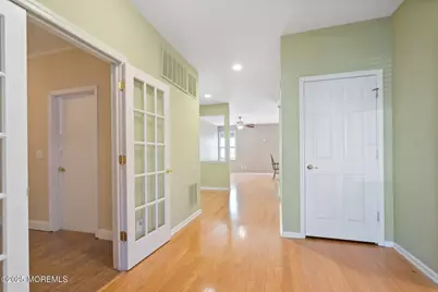 24 Little Leaf Lane, Howell Township, NJ 07731 - Photo 5