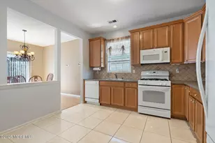 24 Little Leaf Ln, Howell Township, NJ 07731 - Photo 17