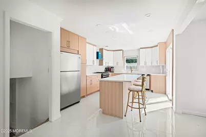 17 Johnston Street, Oakhurst, NJ 07755 - Photo 13