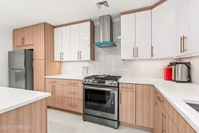 17 Johnston Street, Oakhurst, NJ 07755 - Photo 11