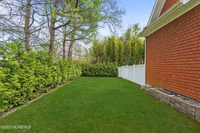 558 Cedar Avenue, West Long Branch, NJ 07764 - Photo 55