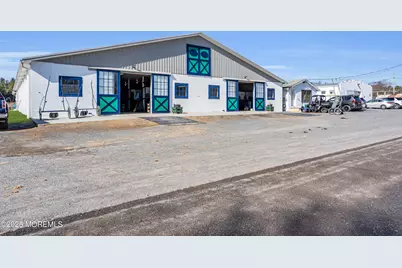 935 Lakewood Farmingdale Road, Howell Township, NJ 07731 - Photo 9