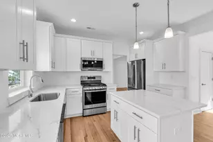 33 Pennsylvania Ave, Waretown, NJ 08758 - Photo 19