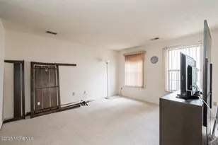 43 Howard Ct, Newark, NJ 07103 - Photo 7