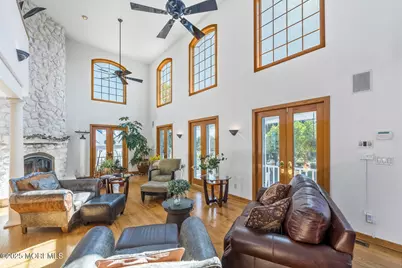 18 Schoolhouse Road, Cream Ridge, NJ 08514 - Photo 15