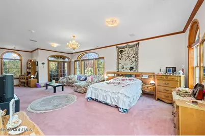 8 Tiberon Drive, Holmdel, NJ 07733 - Photo 23