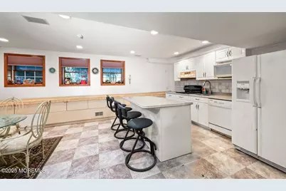 8 Tiberon Drive, Holmdel, NJ 07733 - Photo 25