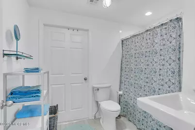 405 Sunset Drive S, Berkeley, NJ 08721 - Photo 29