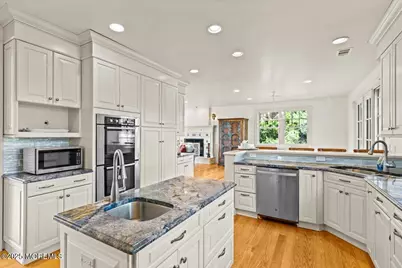 1043 Barnegat Lane, Mantoloking, NJ 08738 - Photo 5