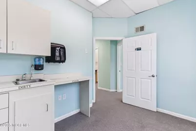 2640 Highway 70 #2A, Manasquan, NJ 08736 - Photo 19