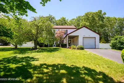 102 Buckingham Drive, Jackson, NJ 08527 - Photo 1