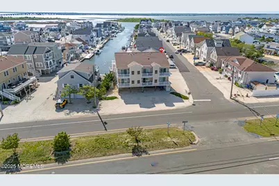 1707 Bay Boulevard #4, Seaside Heights, NJ 08751 - Photo 3