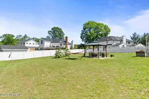 21 Wickatunk Rd, Manalapan Township, NJ 07726 - Photo 35