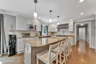 25 Briar Hill Drive, Manalapan Township, NJ 07726 - Photo 5