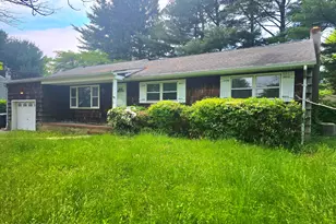 1305 Squirrel Rd, Wall Township, NJ 07719 - Photo 25
