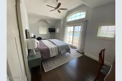 305 Newark Avenue, Point Pleasant Beach, NJ 08742 - Photo 17