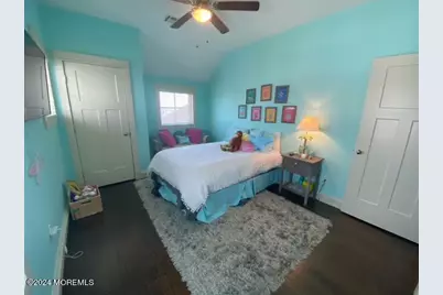 305 Newark Avenue, Point Pleasant Beach, NJ 08742 - Photo 15