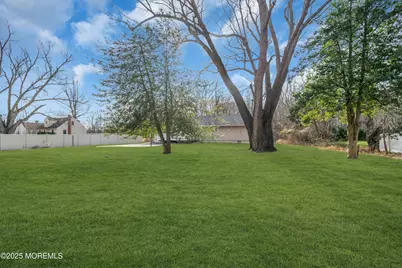 142 Freehold Road, Manalapan Township, NJ 07726 - Photo 35