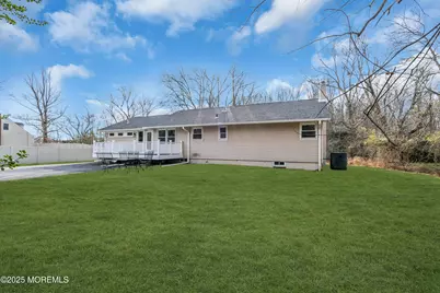 142 Freehold Road, Manalapan Township, NJ 07726 - Photo 33