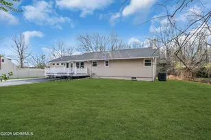 142 Freehold Rd, Manalapan Township, NJ 07726 - Photo 33