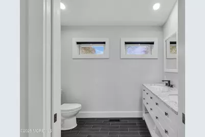 142 Freehold Road, Manalapan Township, NJ 07726 - Photo 17