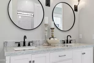 176 Route 33, Manalapan Township, NJ 07726 - Photo 25