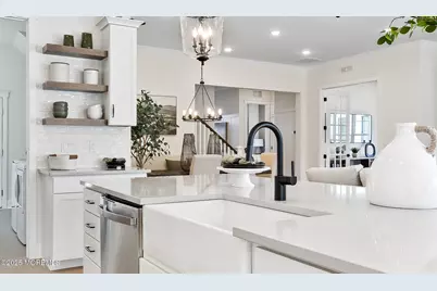 176 Route 33 #Ibiza, Manalapan Township, NJ 07726 - Photo 7