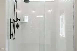 176 Route 33, Manalapan Township, NJ 07726 - Photo 15