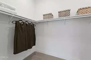 176 Route 33, Manalapan Township, NJ 07726 - Photo 37