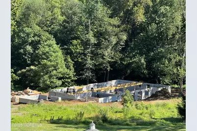 1 E Davey Place, Holmdel, NJ 07733 - Photo 9