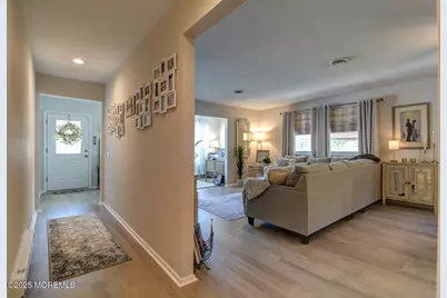 172A Hudson Parkway, Whiting, NJ 08759 - Photo 3