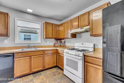 14 Portsmouth Drive, Toms River Township, NJ 08757 - Photo 17