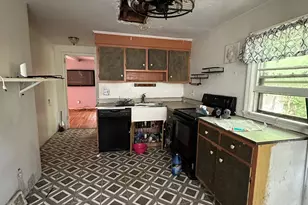 540 W 7th Ave, Roselle, NJ 07203 - Photo 3