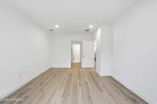 16 Remington Ct, Farmingdale, NJ 07727 - Photo 11