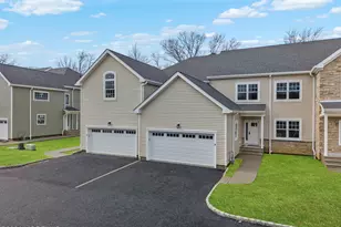 14 Remington Ct, Farmingdale, NJ 07727 - Photo 1