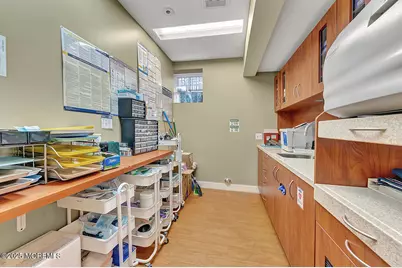 875 Poole Avenue, Hazlet Township, NJ 07730 - Photo 15