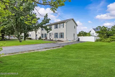 519 Gilford Avenue, Toms River Township, NJ 08753 - Photo 3