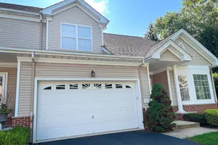 1 Cambridge Ct, Eatontown, NJ 07724 - Photo 3