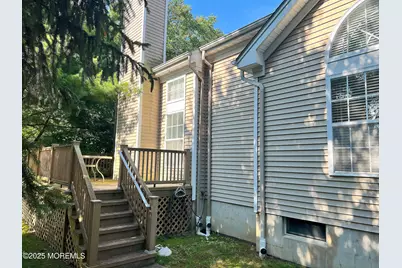 1 Cambridge Court, Eatontown, NJ 07724 - Photo 7